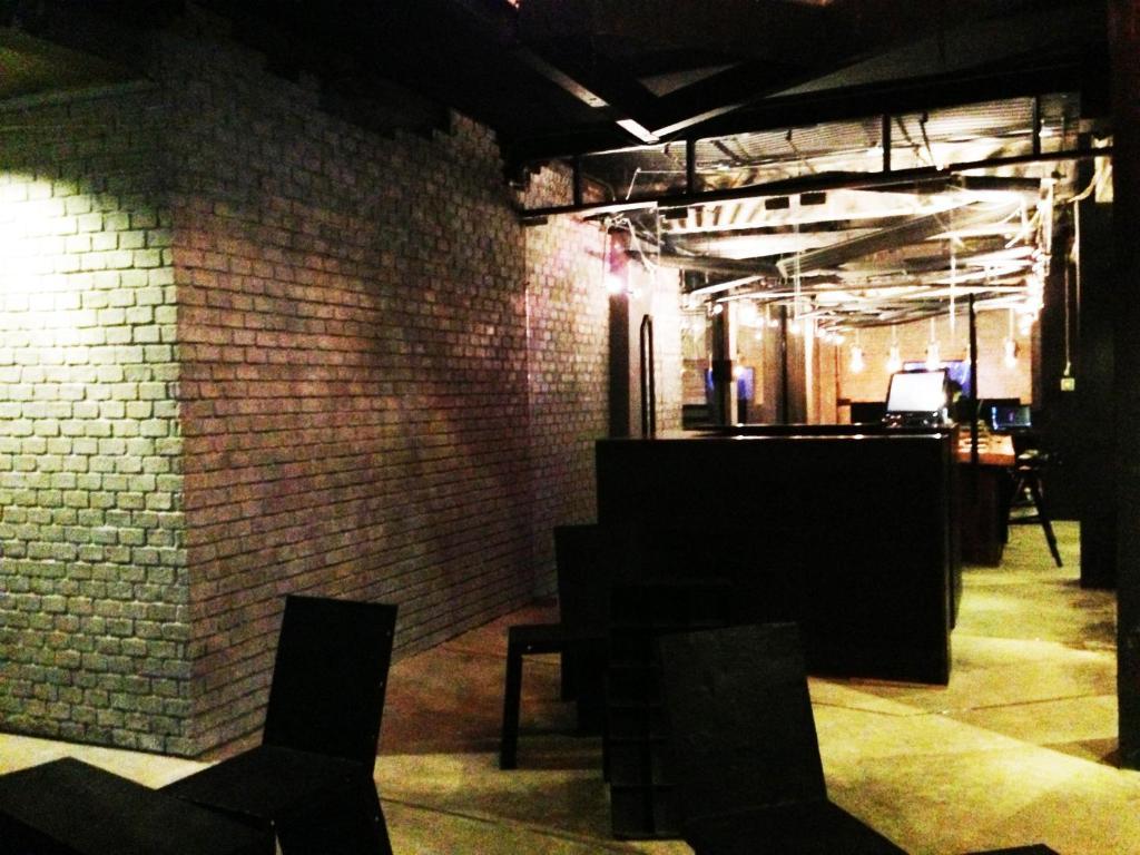 Thrive The Hostel : Patpong By The Belle กรุงเทพมหานคร ภายนอก รูปภาพ