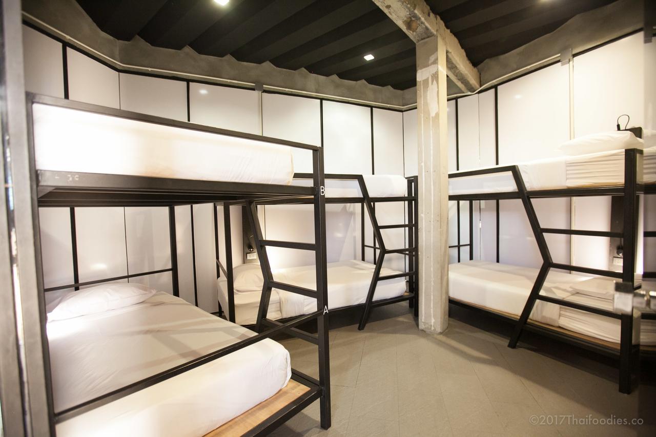 Thrive The Hostel : Patpong By The Belle กรุงเทพมหานคร ภายนอก รูปภาพ