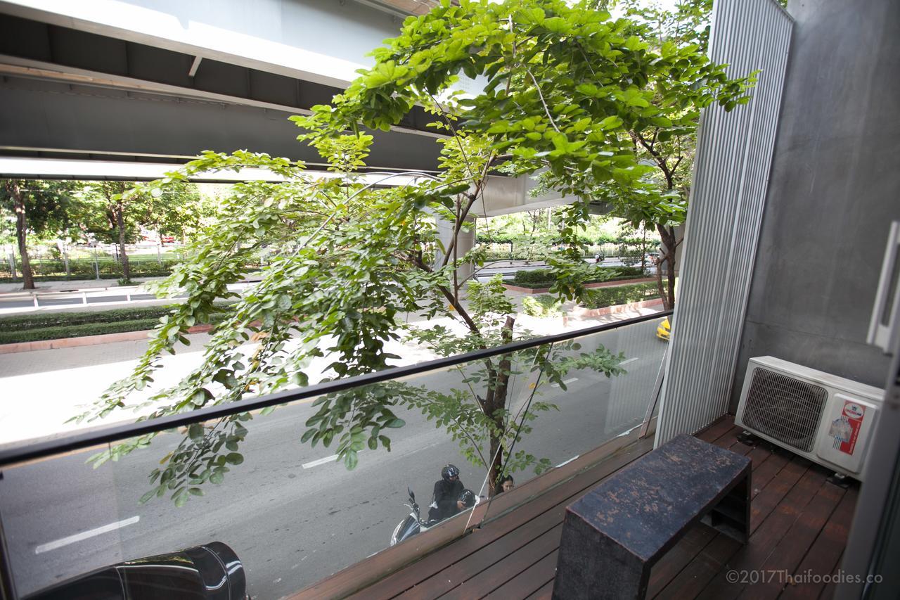 Thrive The Hostel : Patpong By The Belle กรุงเทพมหานคร ภายนอก รูปภาพ